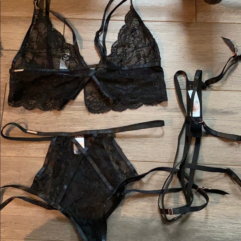 Loungewear three piece set black lace new